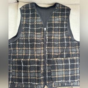 H&M Black and Tan Checkered Sherpa Jacket